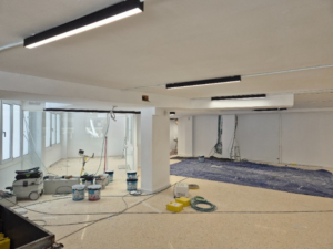Renovación integral de espacio comercial
