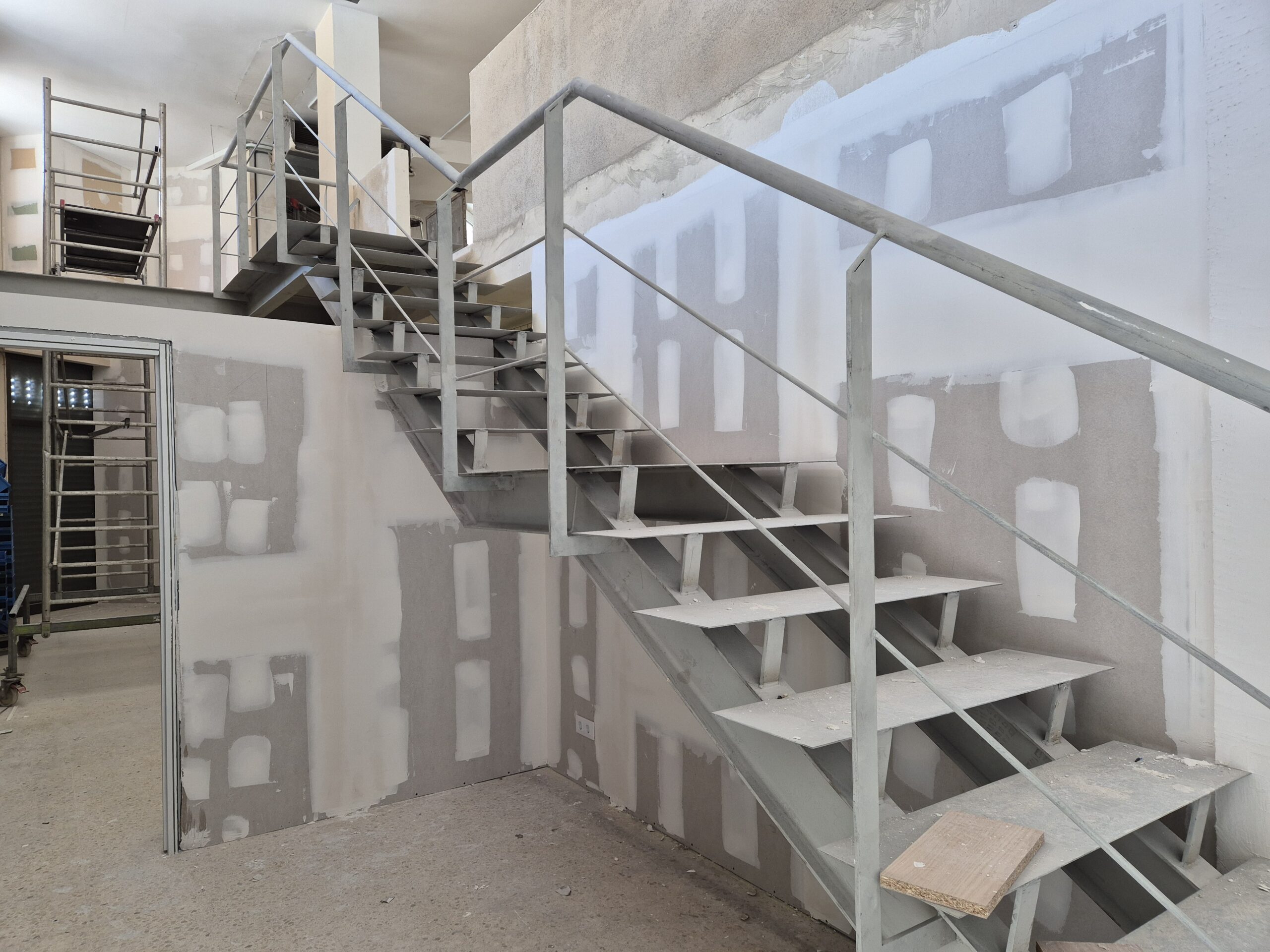 Renovación integral de espacio comercial