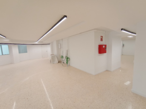 Renovación integral de espacio comercial